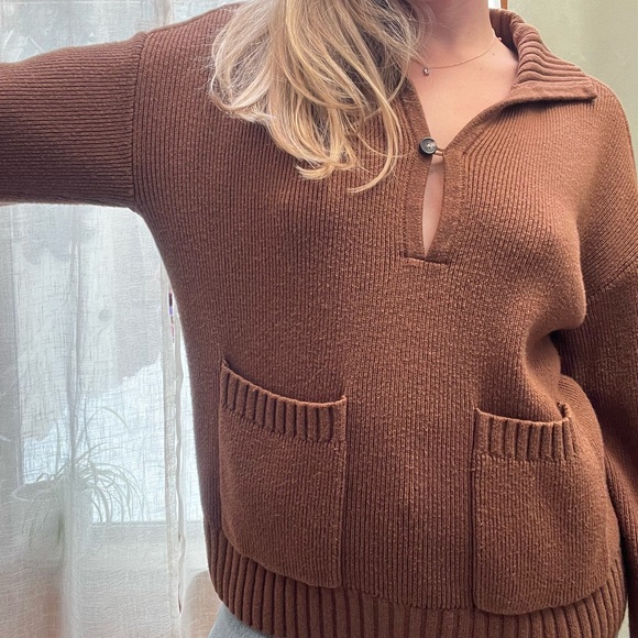 Brown Knit Sweater with Pockets - Picture 2 of 5